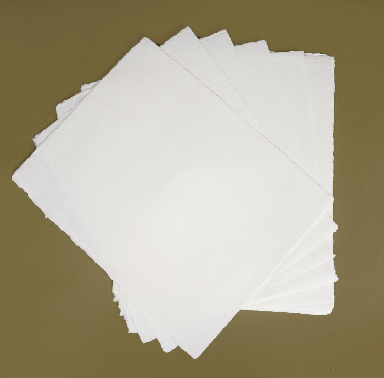 150 GSM / 25 Sheets - Rough/Textured Watercolor Drawing/Sketching Paper - 8"X6" - Handmade/Deckle Edge Paper Made from Virgin Egyptian Cotton -White