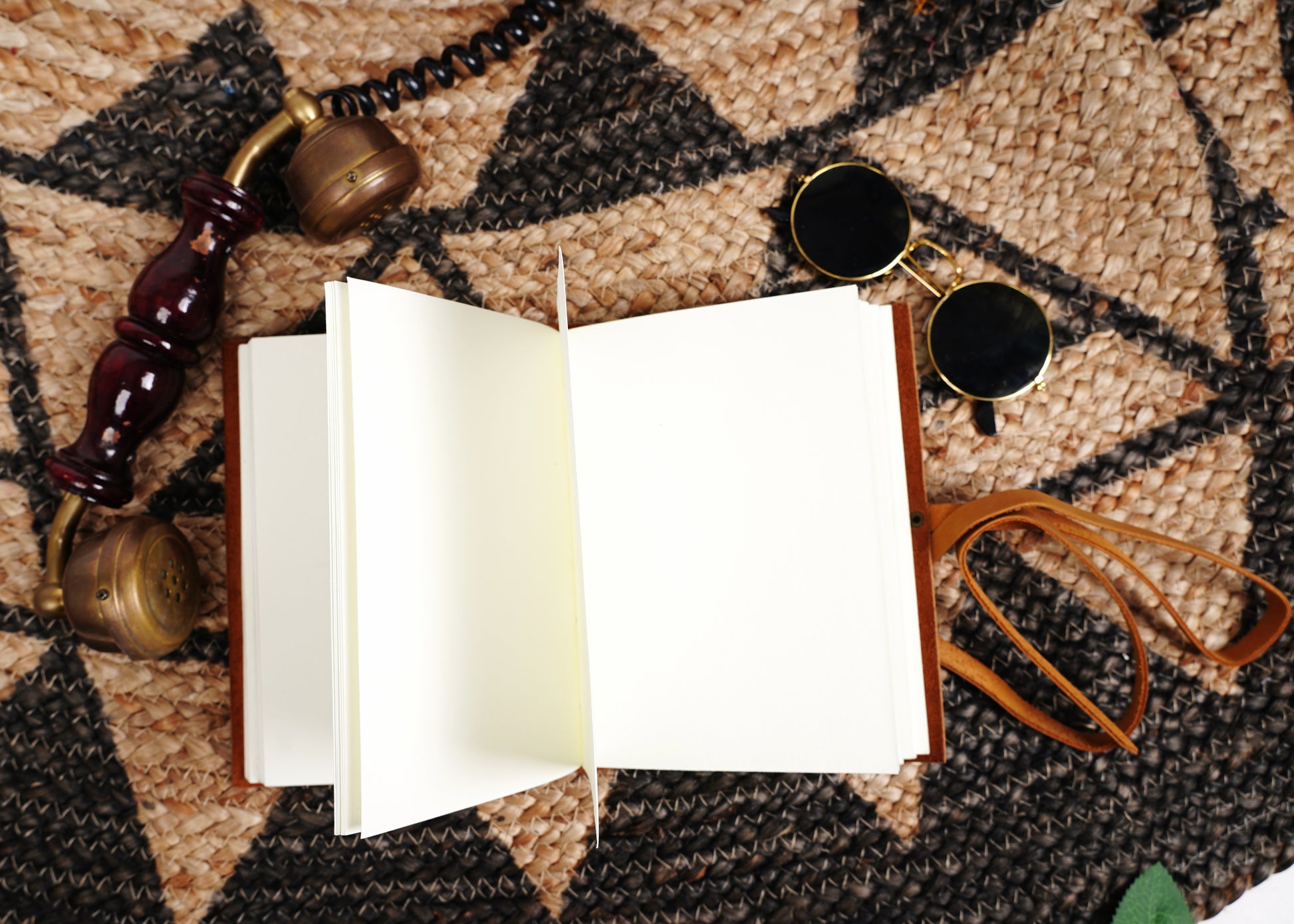 PKV PAPER Leather Journal Travel Notebook, Handmade Vintage Leather Bound Writing Notebook for Men & Women, Unlined Travel Journal to Write in 200 Pages Size 5/3 Art Sketchbook, Travel Diary