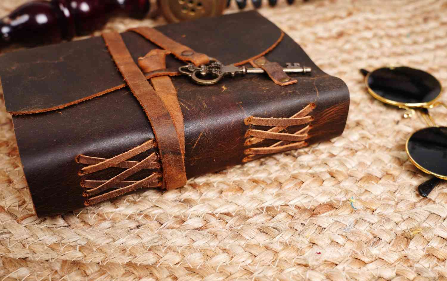 Leather Strap Lock Diary 7x5 Size Colour Paper 200 Brown Colour